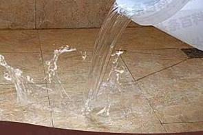 龙山漏水维修 免砸砖防水材料该如何施工